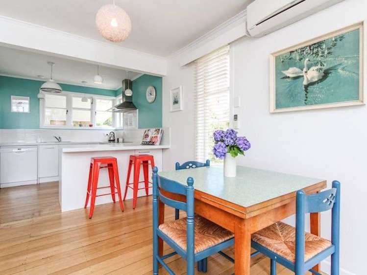 2/41 Brandon Road Glen Eden_6