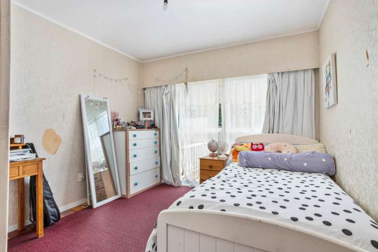 71 Kay Drive Blockhouse Bay_13