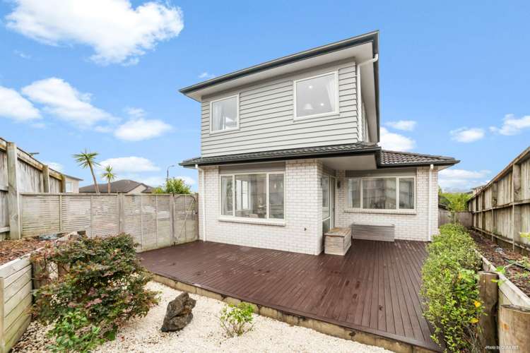16 Loughros Place Pinehill_17