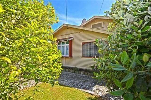 82 Awaroa Road Helensville_1