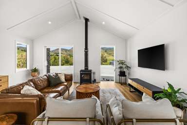 967 Kahuranaki Road_4