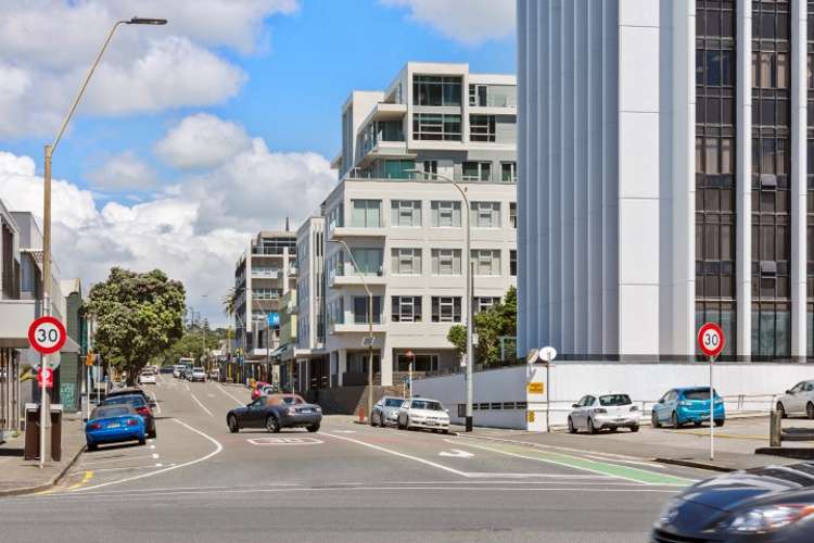 102/22 Liardet Street New Plymouth Central_13