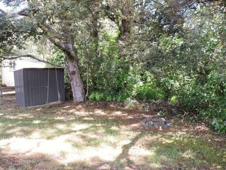 5 Bracken Street Ohakune_13