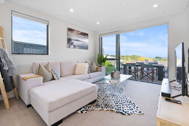 68 Matairangi Avenue Totara Heights_6