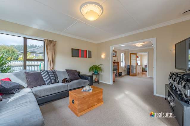 23b Gibbs Crescent Wainuiomata_1