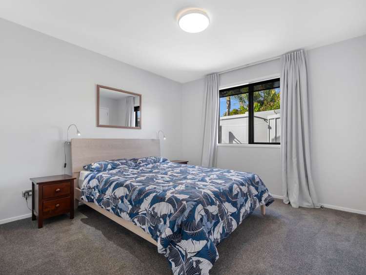 2 Celmisia Retreat Papamoa Beach_11