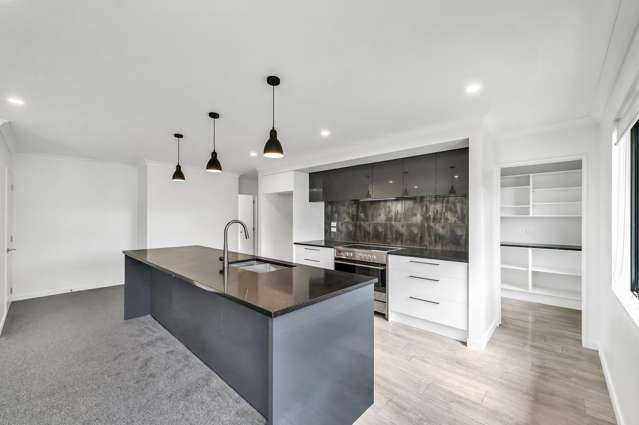 54 Brook Street Southbridge_4