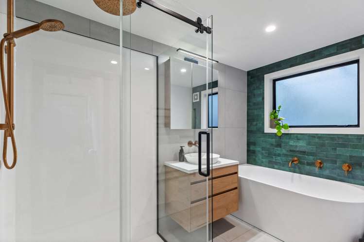 39 Turanga Road Henderson Valley_22