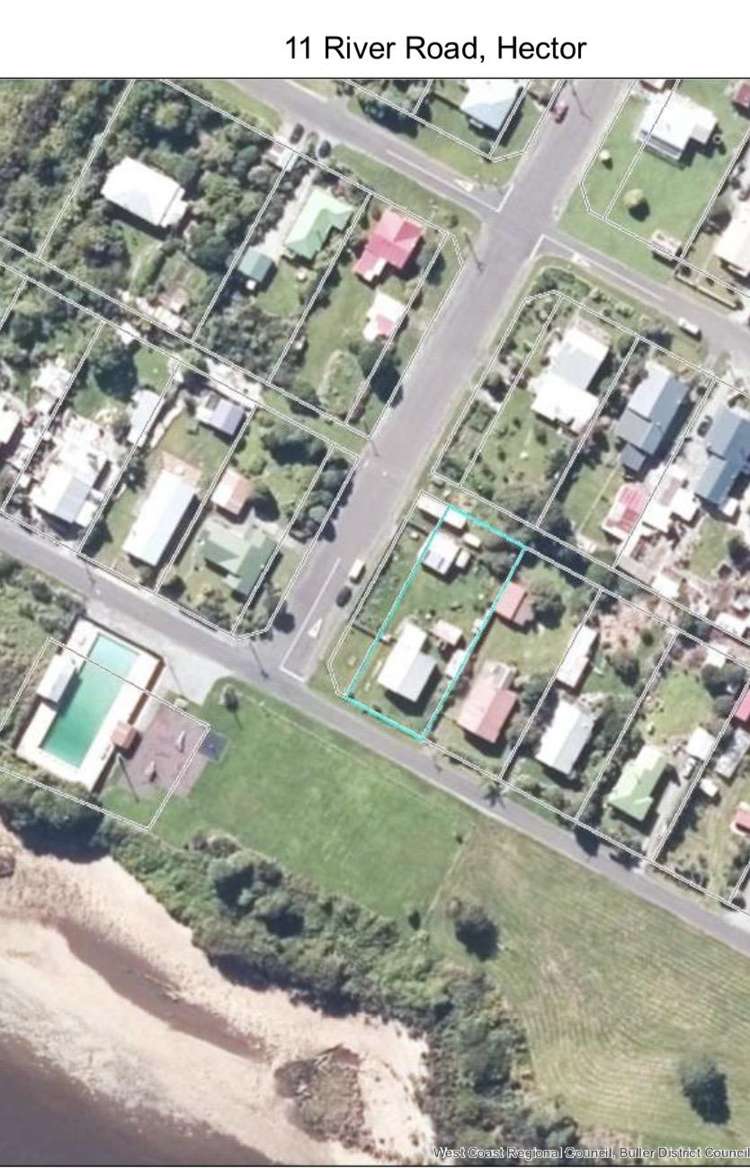 11 River Road Hector_31