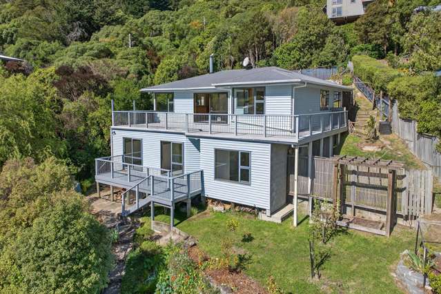 Incredible East Side Find - Neg over $820,000!