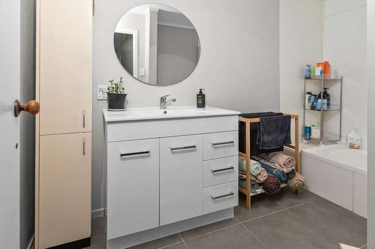 41 McGreevy Street Waipawa_14