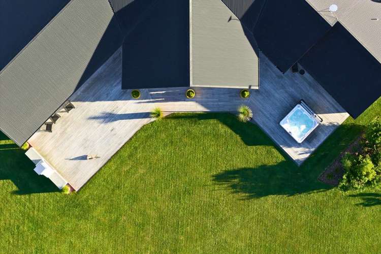 25 Sarona Park Drive Omanawa_23