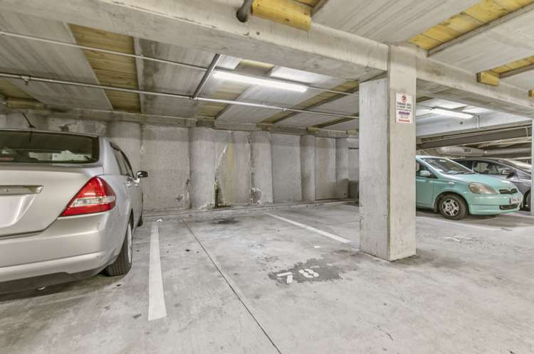 107/17 Vogel Lane Auckland Central_9