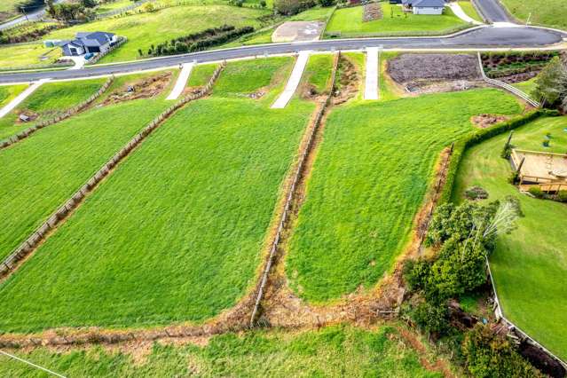 12 Frost Rise Hunua_3