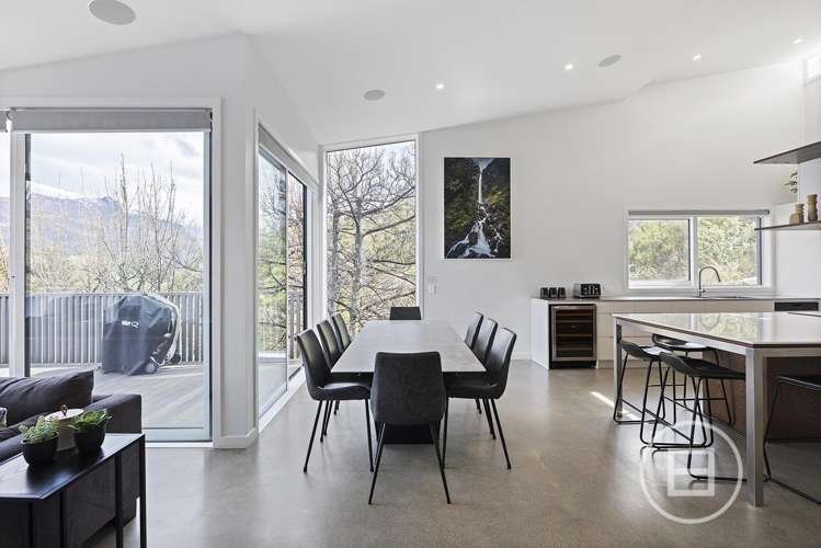 9B St Mathews Place Queenstown Hill_8