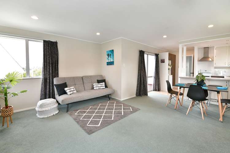 1/17 Athena Drive Totara Vale_7