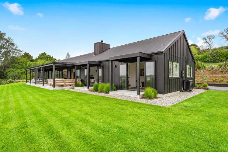 7 Tamahunga Drive Matakana_22