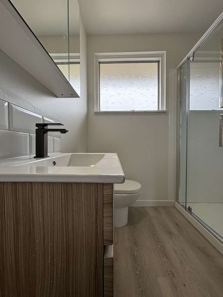 2/93 Grafton Street Waltham_4