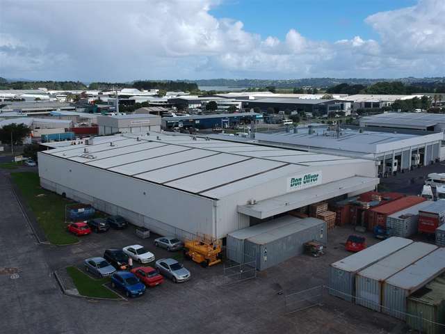 CBRE | Great Value 1500sqm Warehouse Available Now