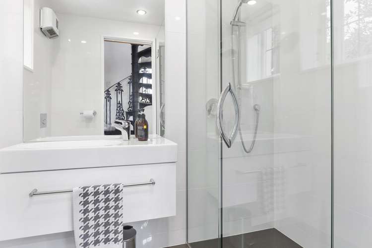 27 Sandringham Street Saint Clair_14