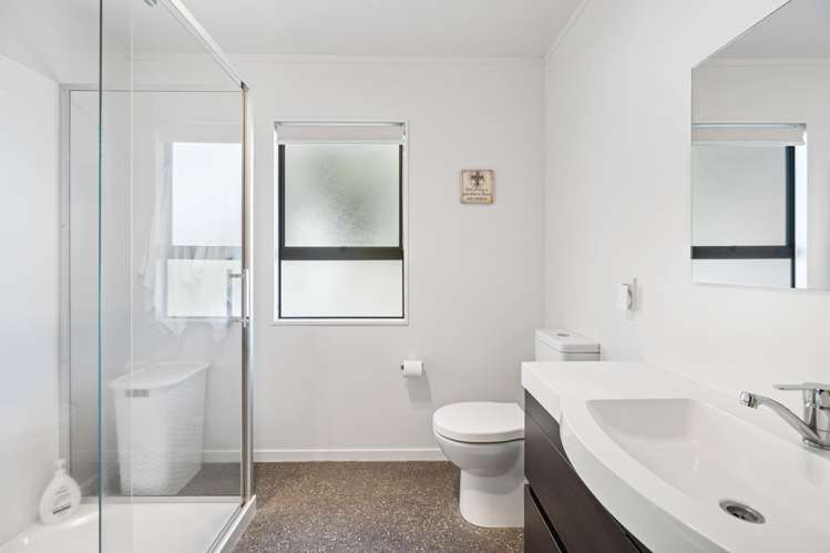 26B Tikorangi Place Morningside_15