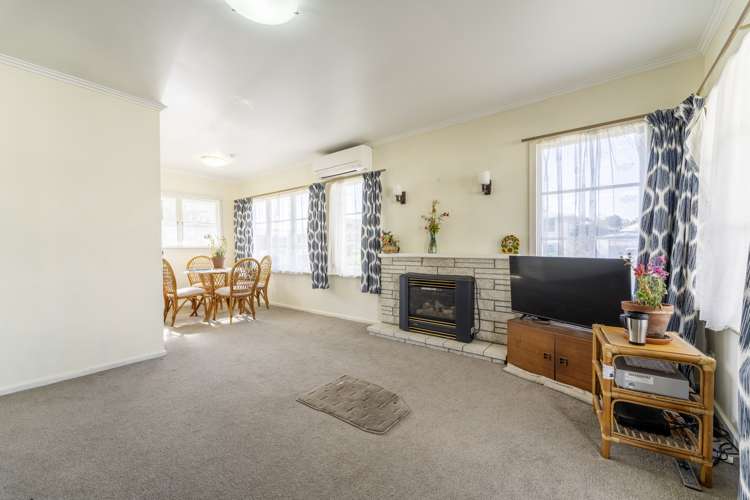 2/75 Ranui Avenue Waimataitai_6