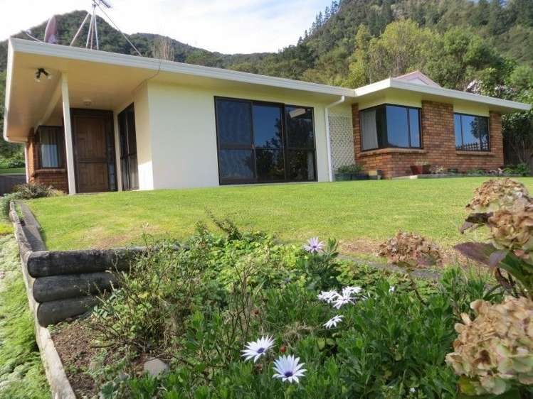 16 Puriri Street Te Aroha_24