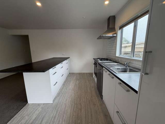 8a School Road Whitianga_1