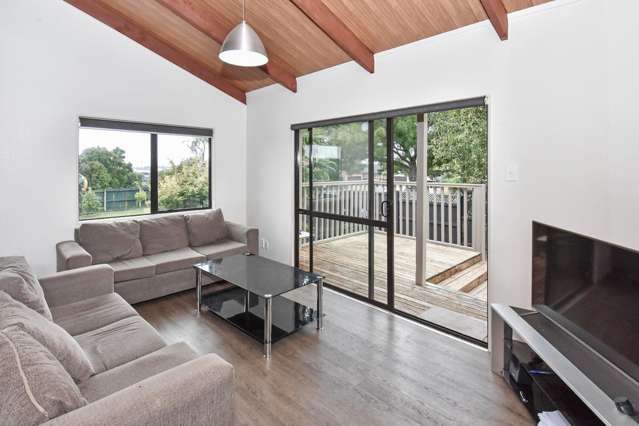 2/40 Hollyford Drive Clover Park_3