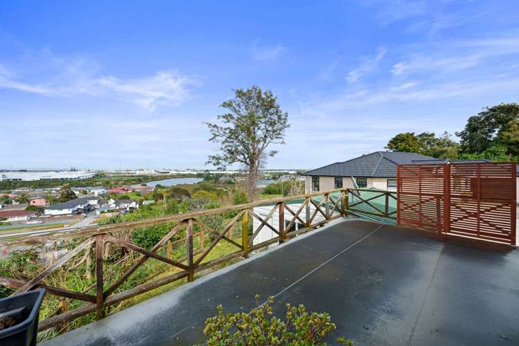 40 Ellesmere Crescent Pakuranga Heights_12