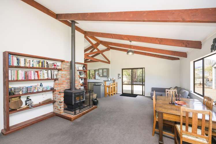 13 Puketea Street Tokomaru_9