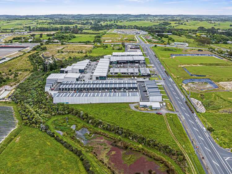 10/11 Northside Drive Westgate_15