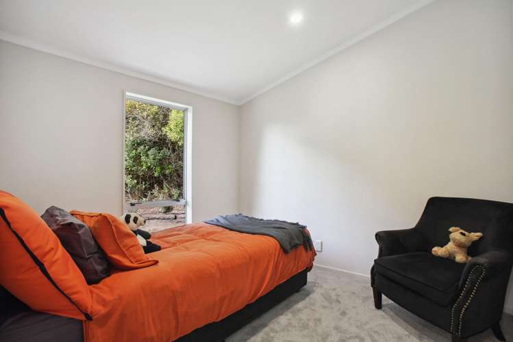 36 Sun Valley Hatfields Beach_19