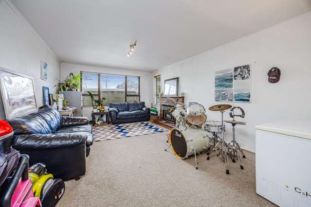 114 Old Wairoa Road Papakura_1