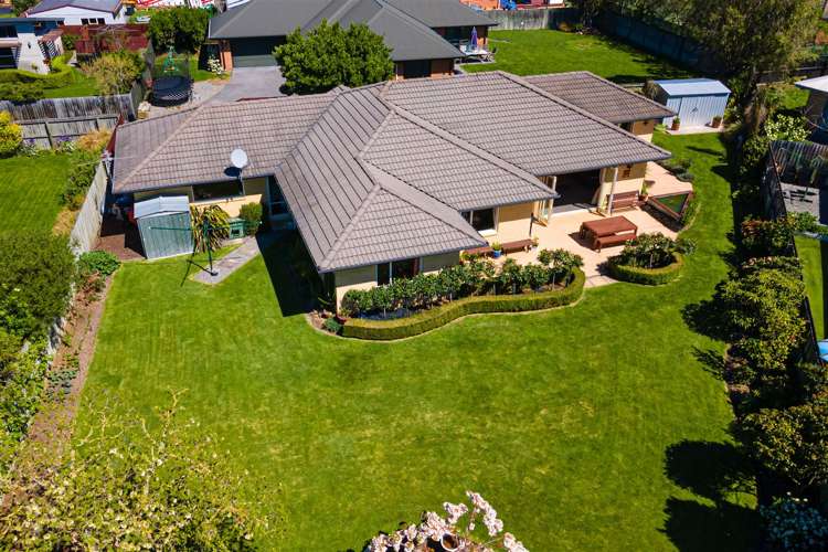 7 Riverwood Boulevard Redwood_19