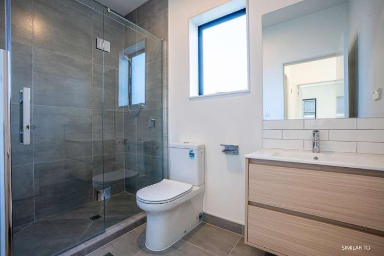 21 Matahae Drive Flat Bush_8