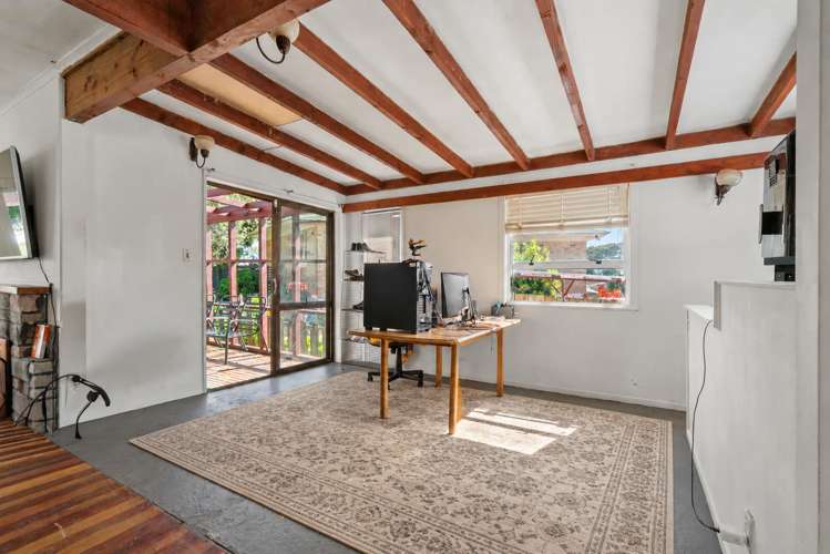 15 & 15A Freyberg Crescent Pukekohe_4