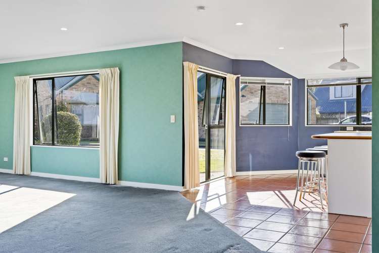 57 Kiddle Drive Hilltop_17