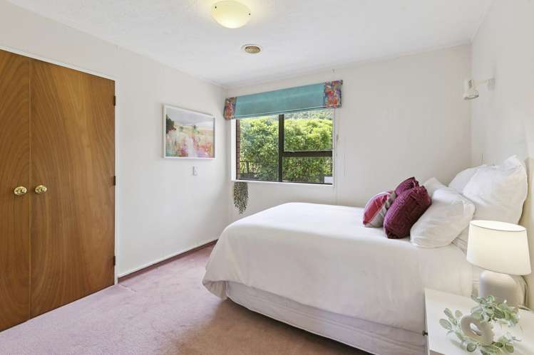 39 Satara Crescent Khandallah_13