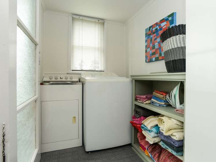 104 Harlech Street Mayfair_9
