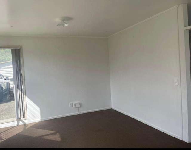 5 Yearsley Place Manurewa_2