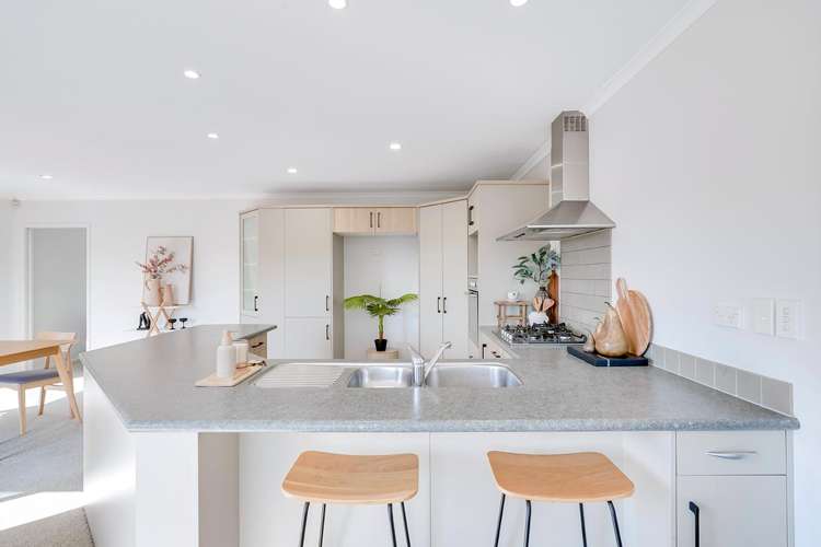 99 Rototuna Road_3