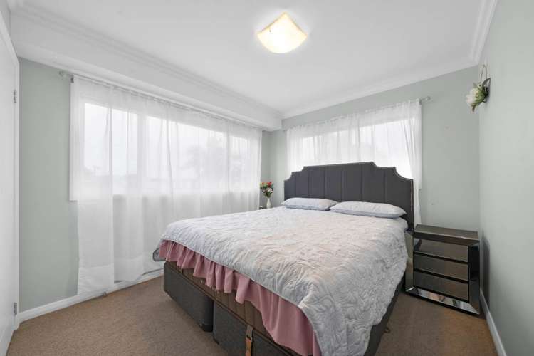 220 Hill Road The Gardens_13