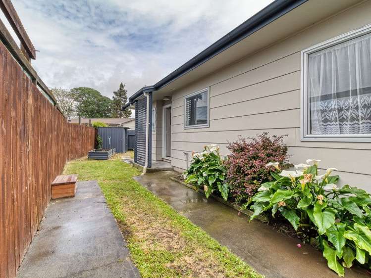 16b Kilkee Terrace Flaxmere_9