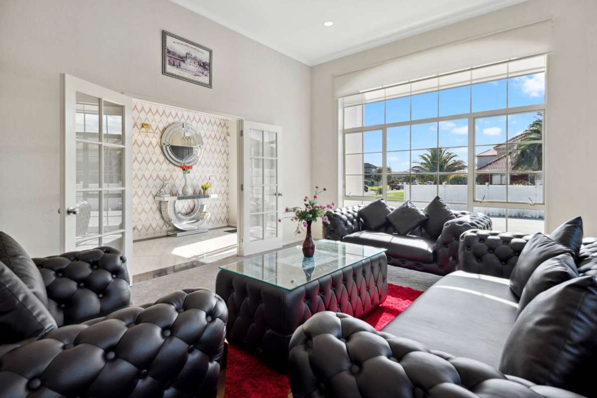 42 Thornbury Cresent_3