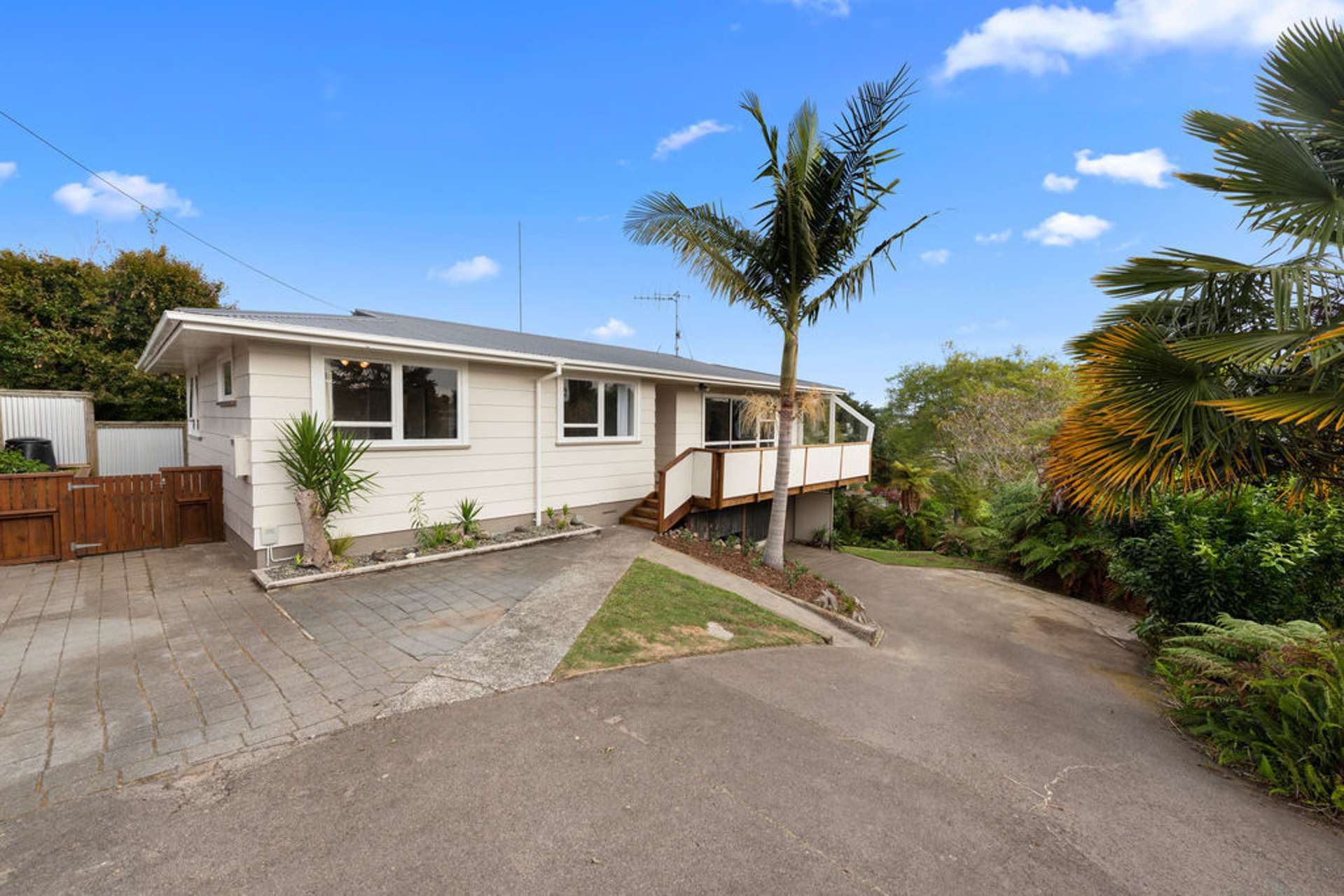 11 Hall Road Matua_0