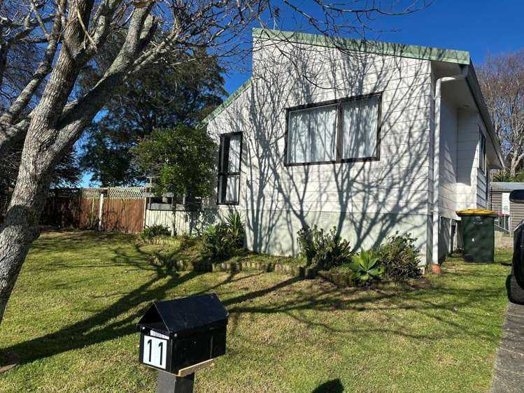 11 Muirfield Street Wattle Downs_0