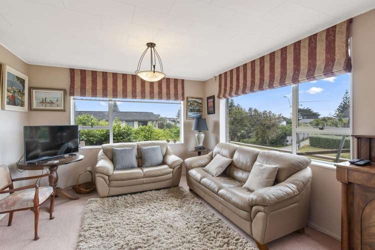 262A Rosetta Road Raumati Beach_10