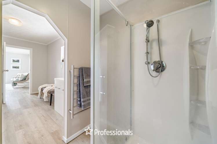 15 Stanhope Grove Korokoro_19