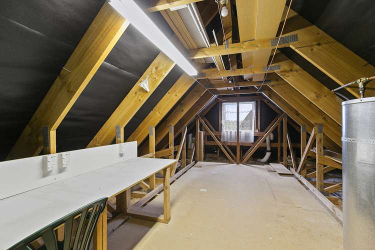 46/42 Main Road Tawa_16